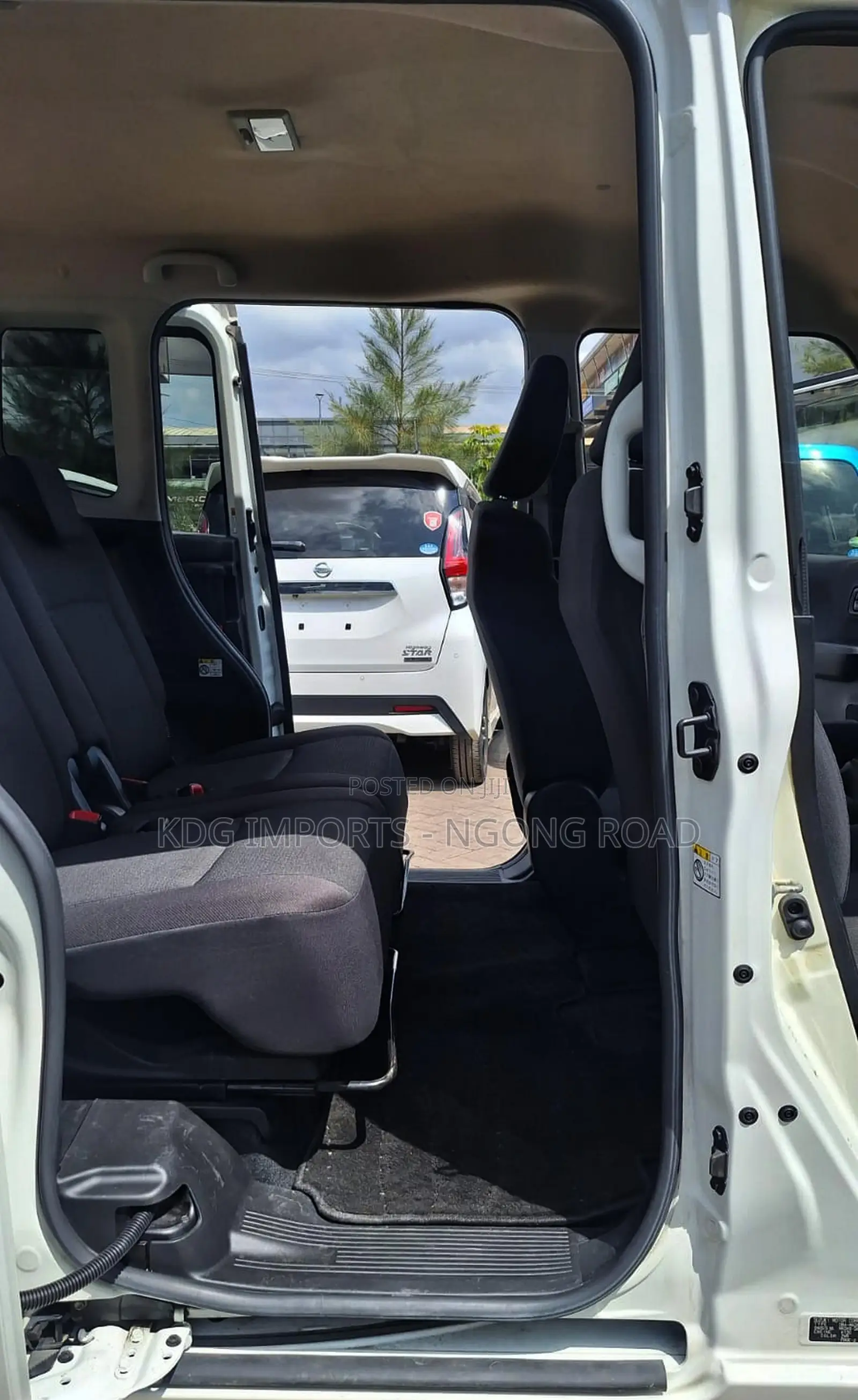 Suzuki Solio 2020 White