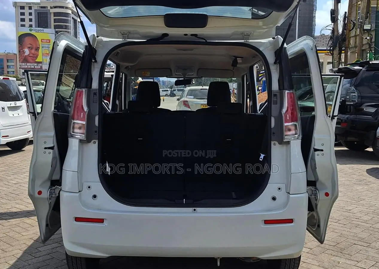 Suzuki Solio 2020 White