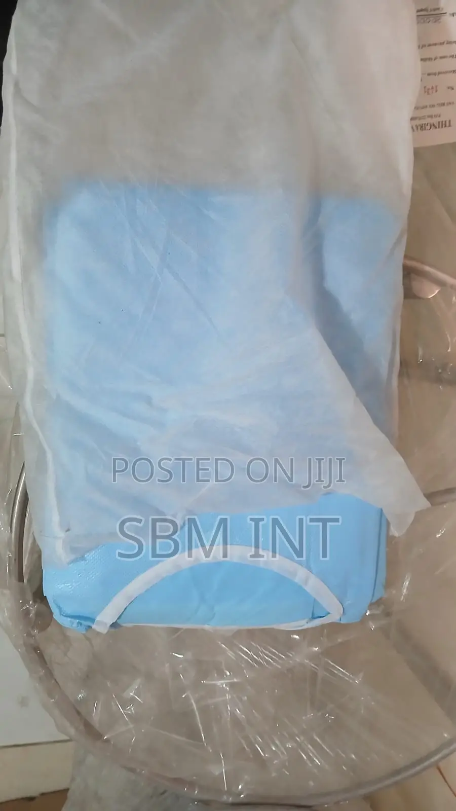 Disposable Surgical Gown