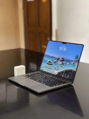 Laptop Apple MacBook Pro 2023 M3 8GB Apple M3 SSD 512GB