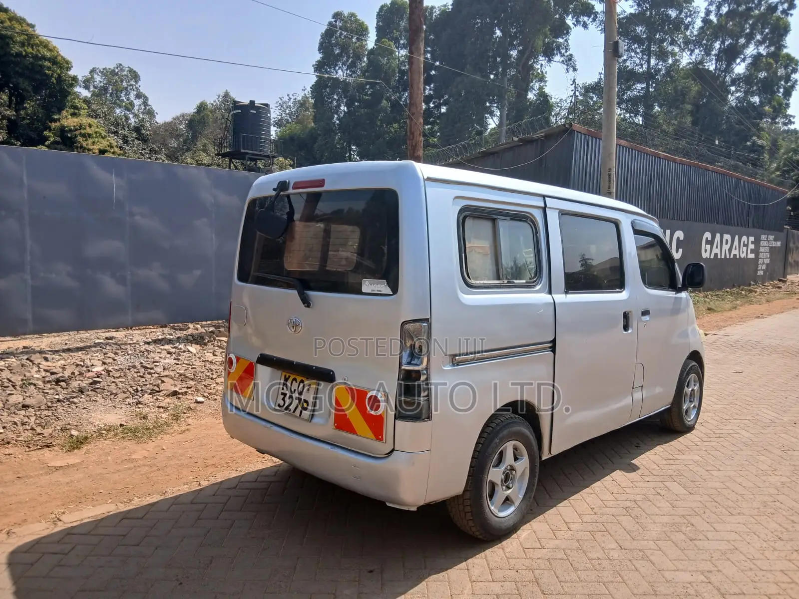 Toyota TownAce 2011 Silver