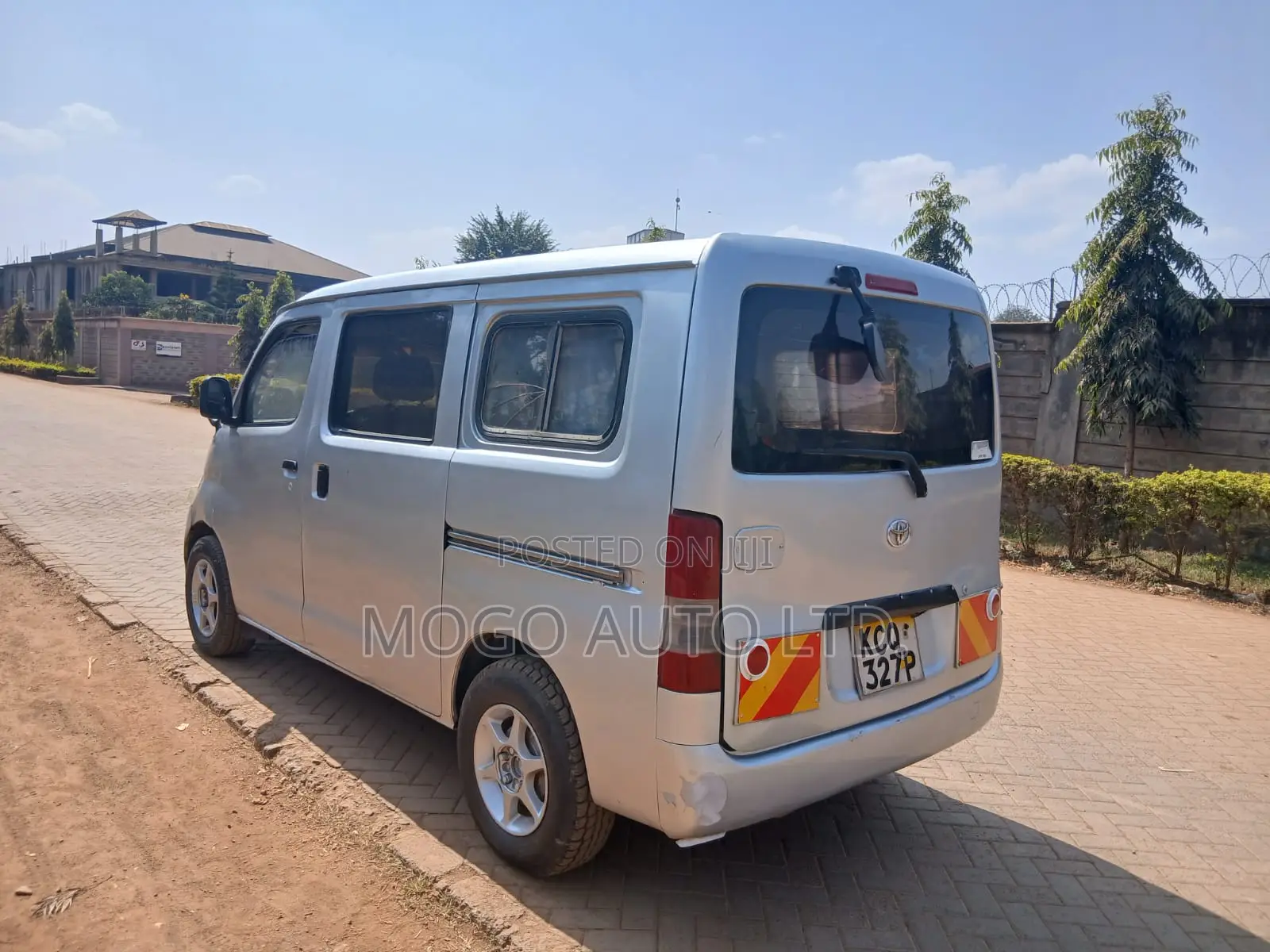 Toyota TownAce 2011 Silver