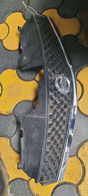 Nissan Lafester New Grill