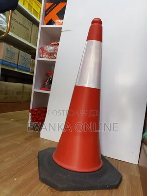 Safety Cone (75cm)