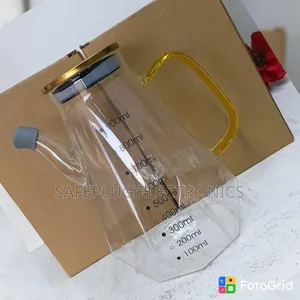 900ml Clear Glass Cooking Oil Jar With Leak-Proof Lid