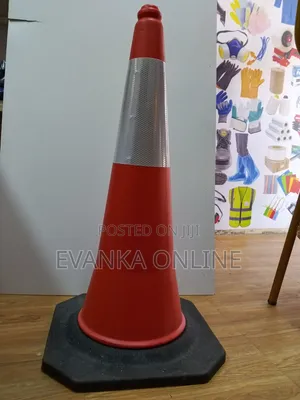 Safety Cone (75cm)