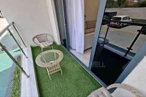 2bdrm Apartment in Gateway Mall Area for rent
