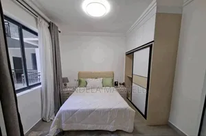 2bdrm Apartment in Gateway Mall Area for rent
