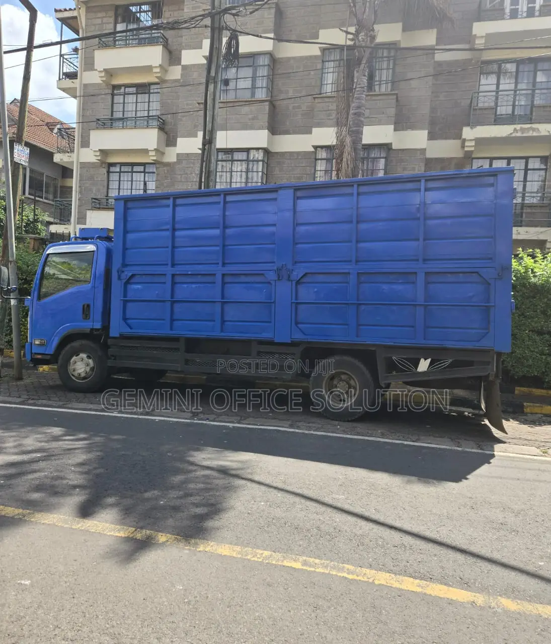 Truckcar Isuzu
