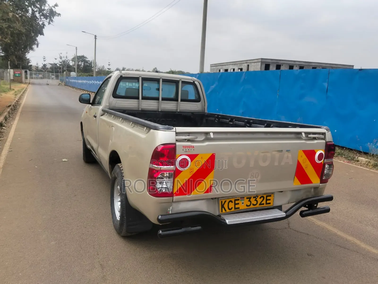 Toyota Hilux 2015 Brown