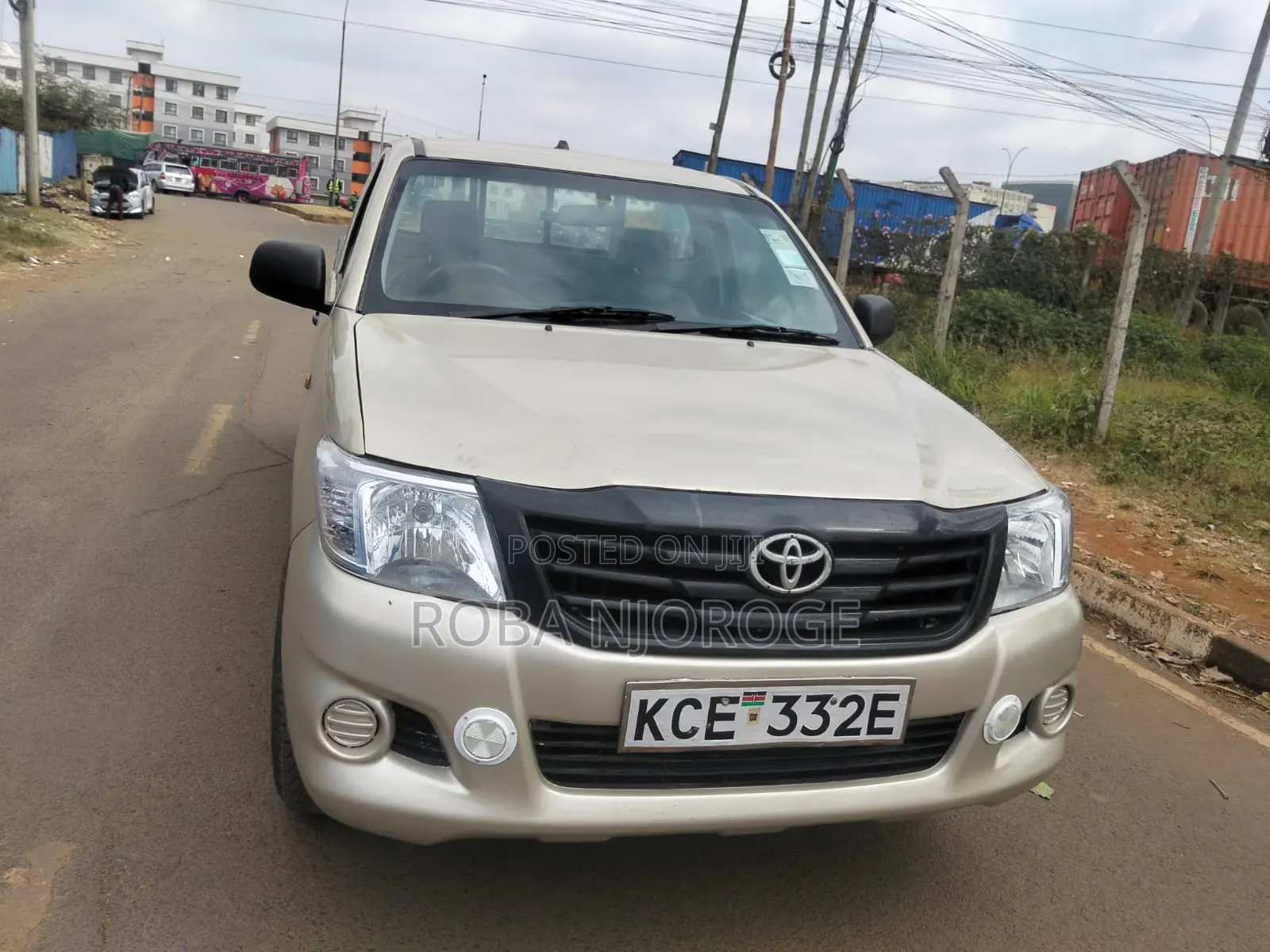 Toyota Hilux 2015 Brown