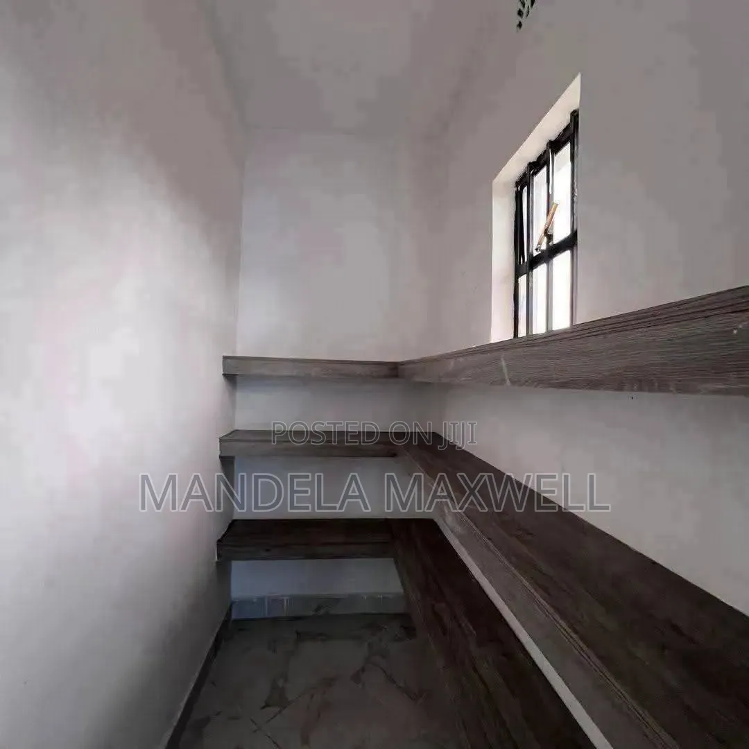 3bdrm Bungalow in Kitengela for sale