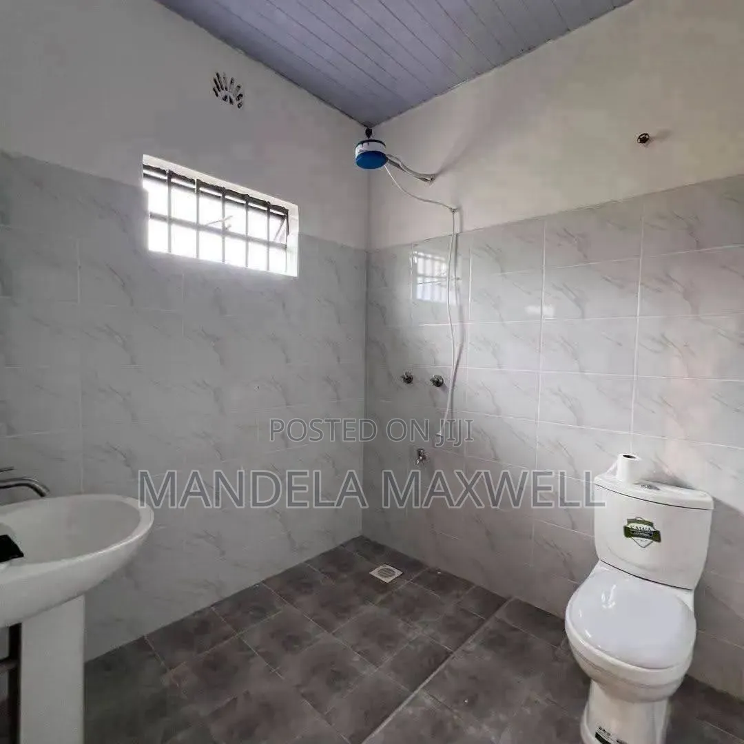 3bdrm Bungalow in Kitengela for sale