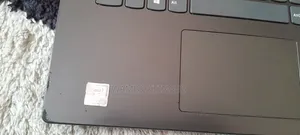 Laptop Lenovo Ideapad 3 4GB Intel Core i3 HDD+SSD 500GB