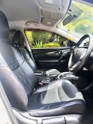 Nissan X-Trail 2.0 Petrol AWD 2014 Silver
