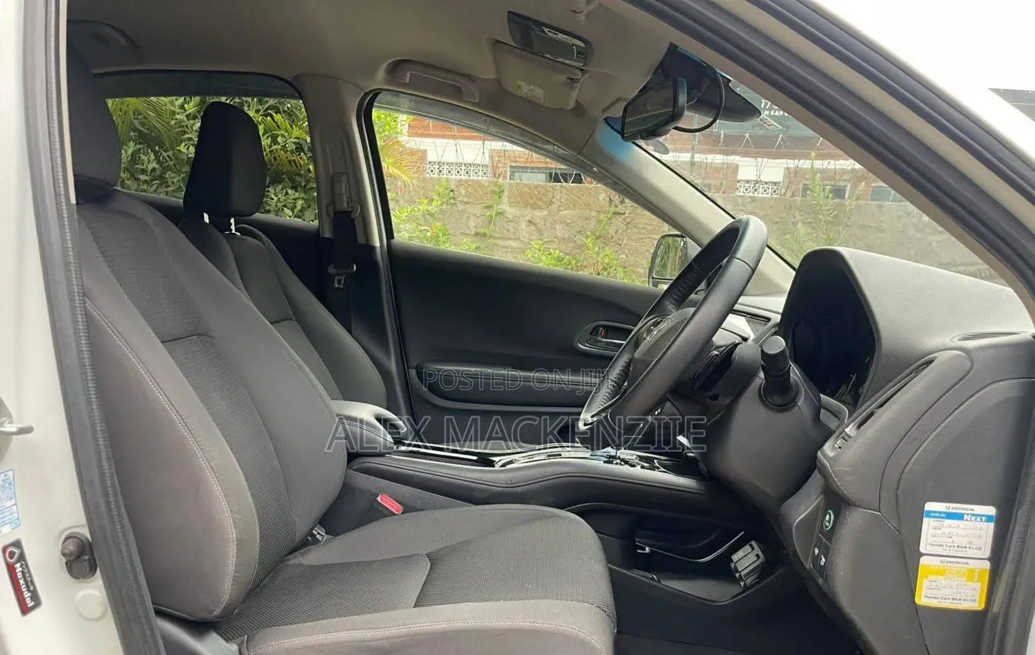 Honda Vezel 2019 White