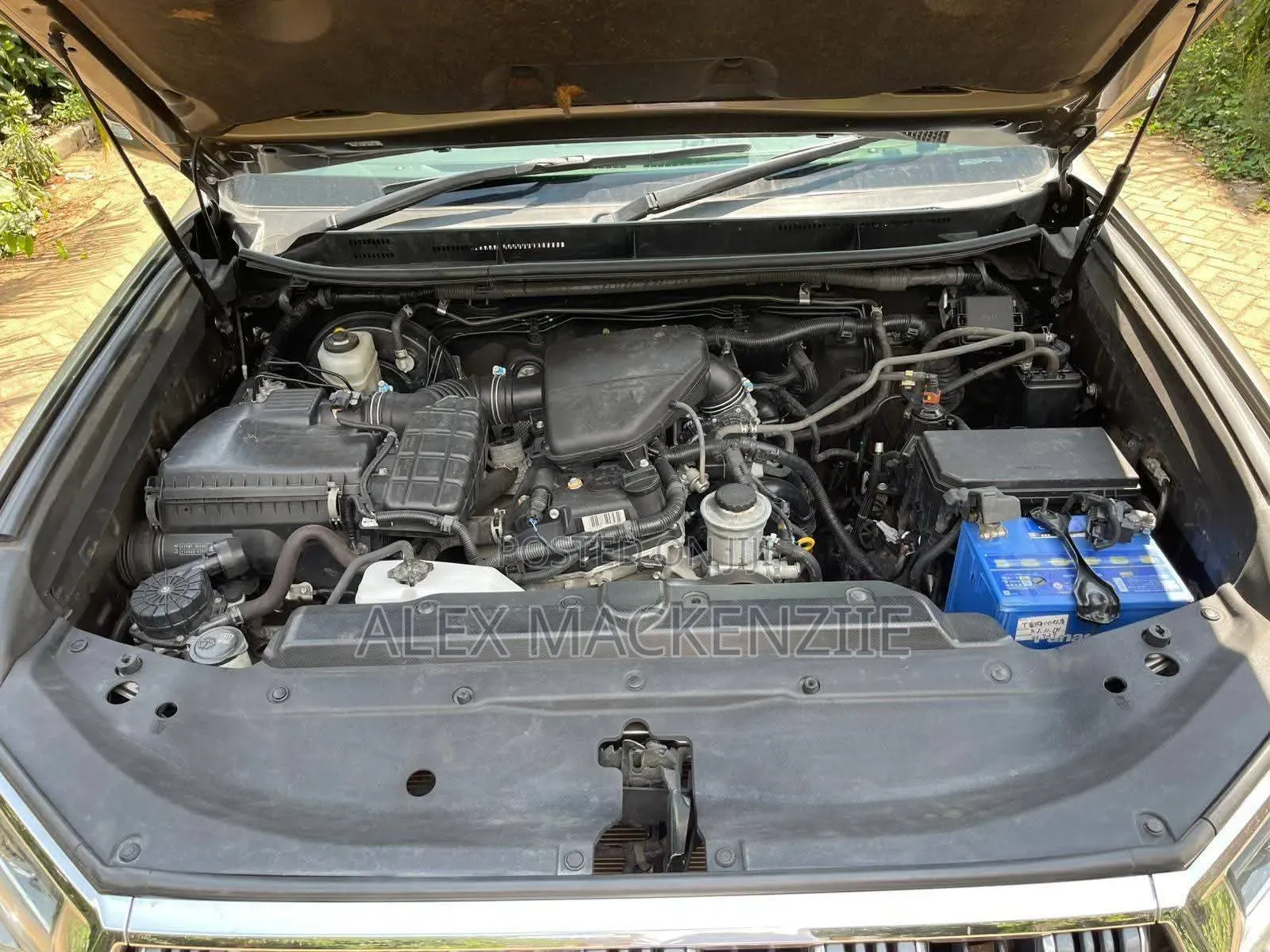 Toyota Land Cruiser Prado 2018 Gold