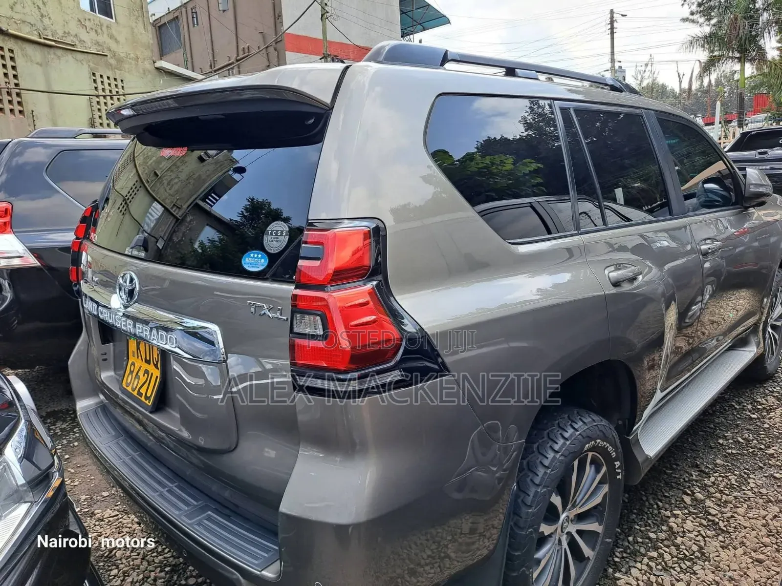 Toyota Land Cruiser Prado 2018 Gold