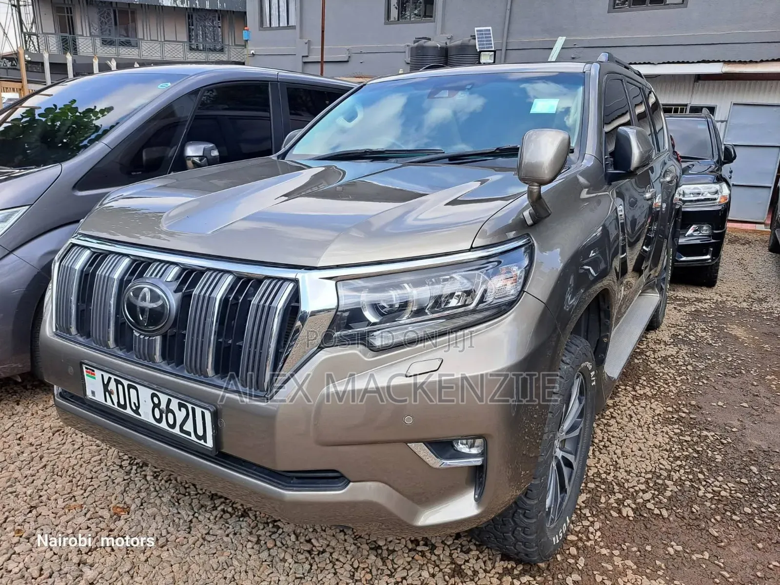 Toyota Land Cruiser Prado 2018 Gold