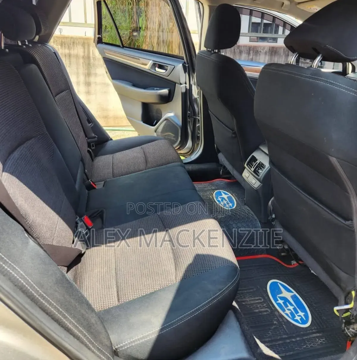 Subaru Outback 2016 Gold