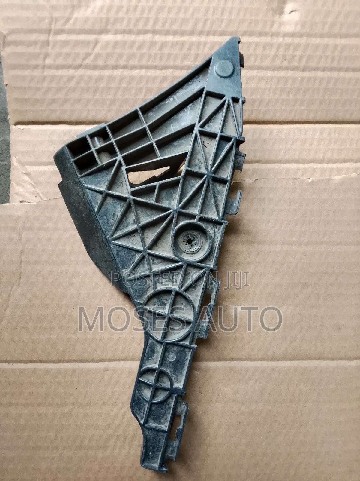 Toyota Yaris/Belta/Vitz Bumper Slide