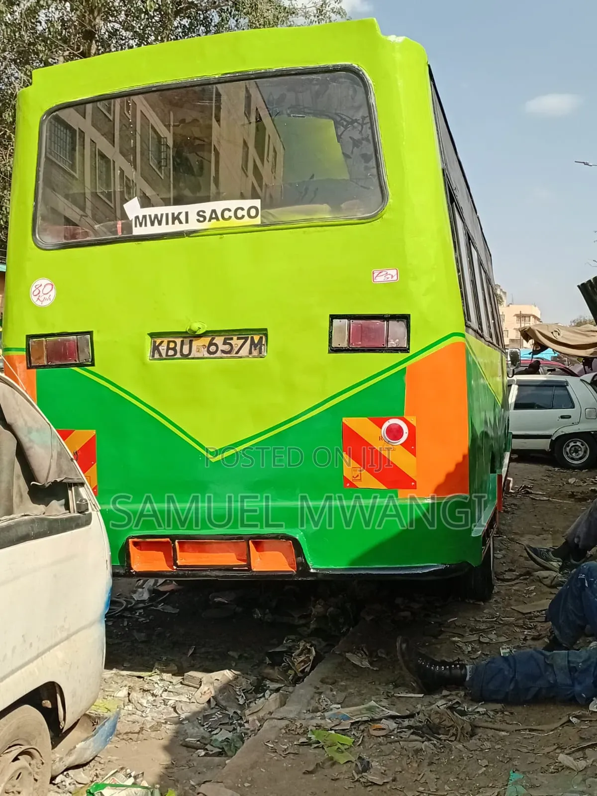 Isuzu NQR Bus Matatu
