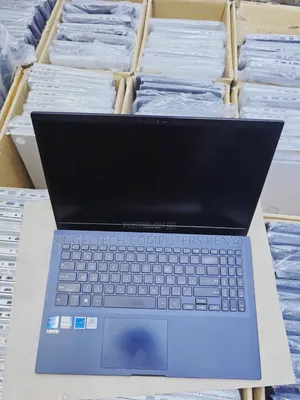 Laptop Asus ExpertBook B1 16GB Intel Core i7 SSD 512GB