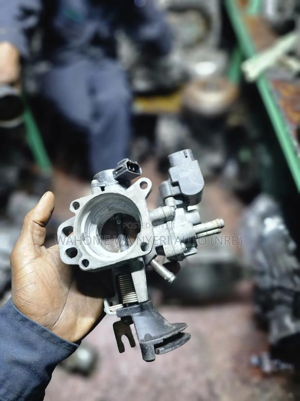 Throttle 2sz Belts,vitz,platz Old Model - main view