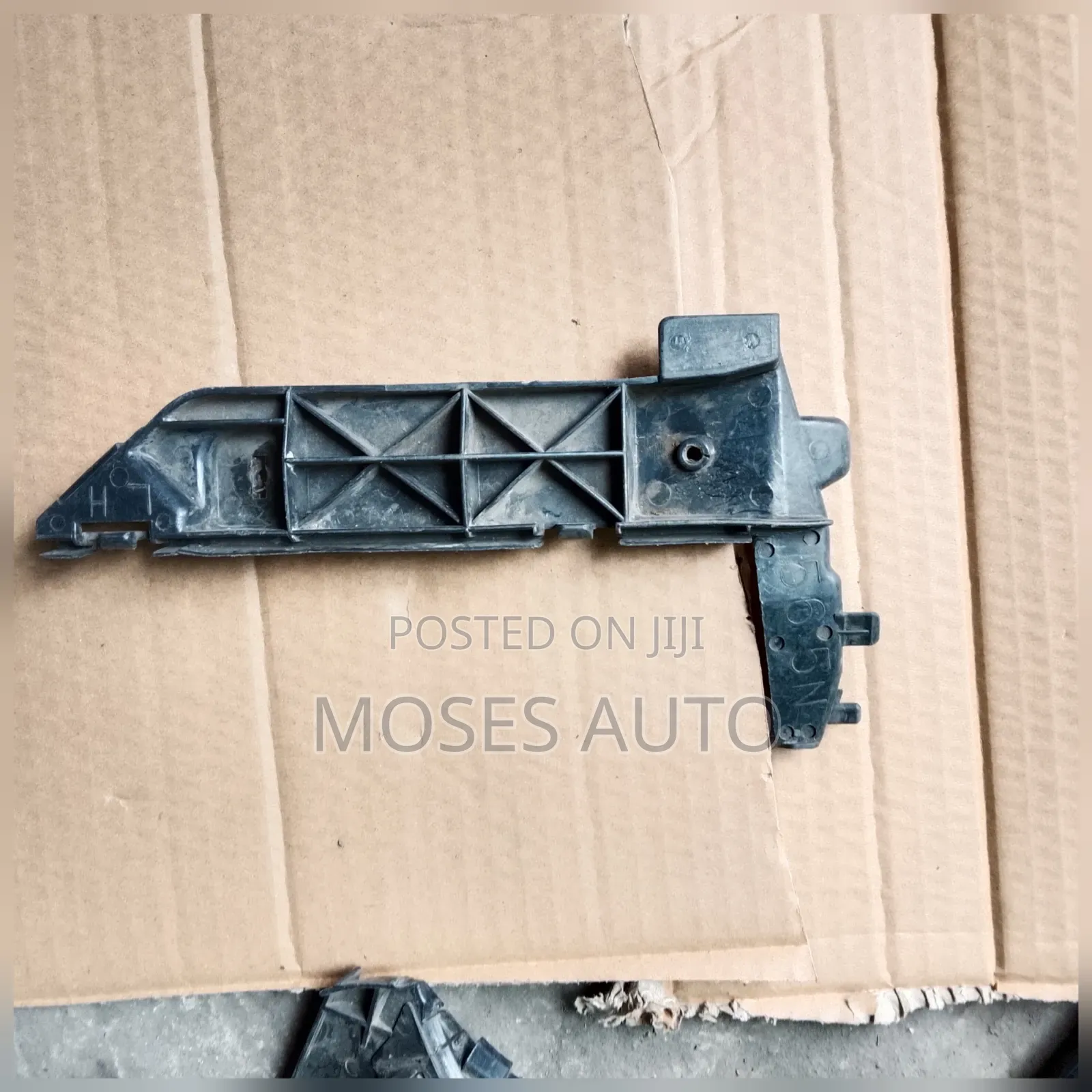 Toyota Raum Bumper Slide