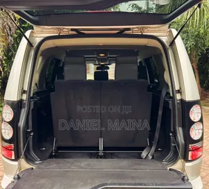 Land Rover Discovery 2015 Silver