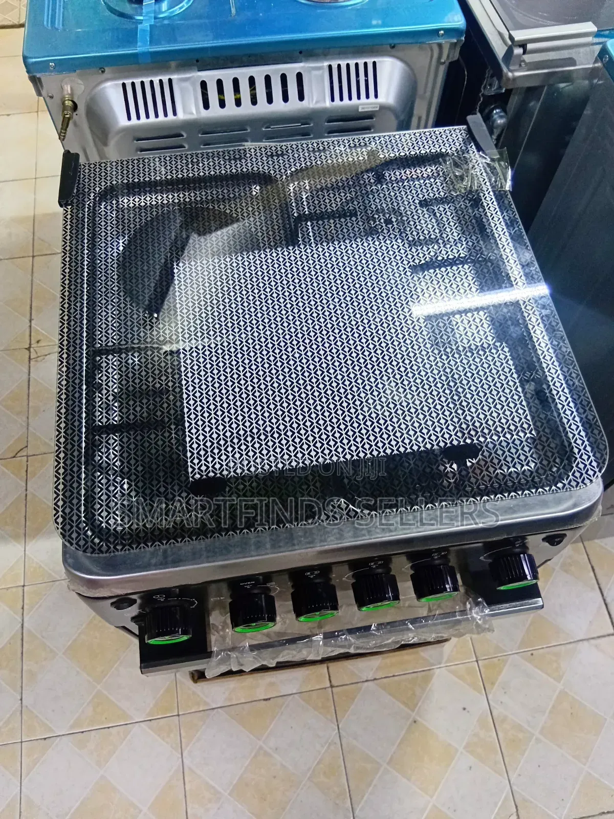 Syinix Full Gas Cooker With Spacious Oven