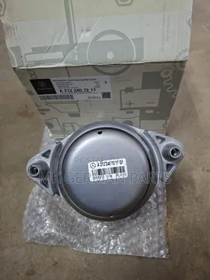 Genuine Mercedes Engine Mountings.