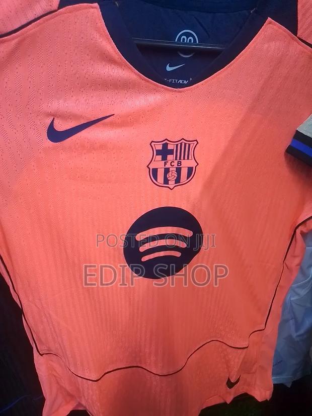 Barcelona 3rd Kit 2025/26 Season - thumbnail 2