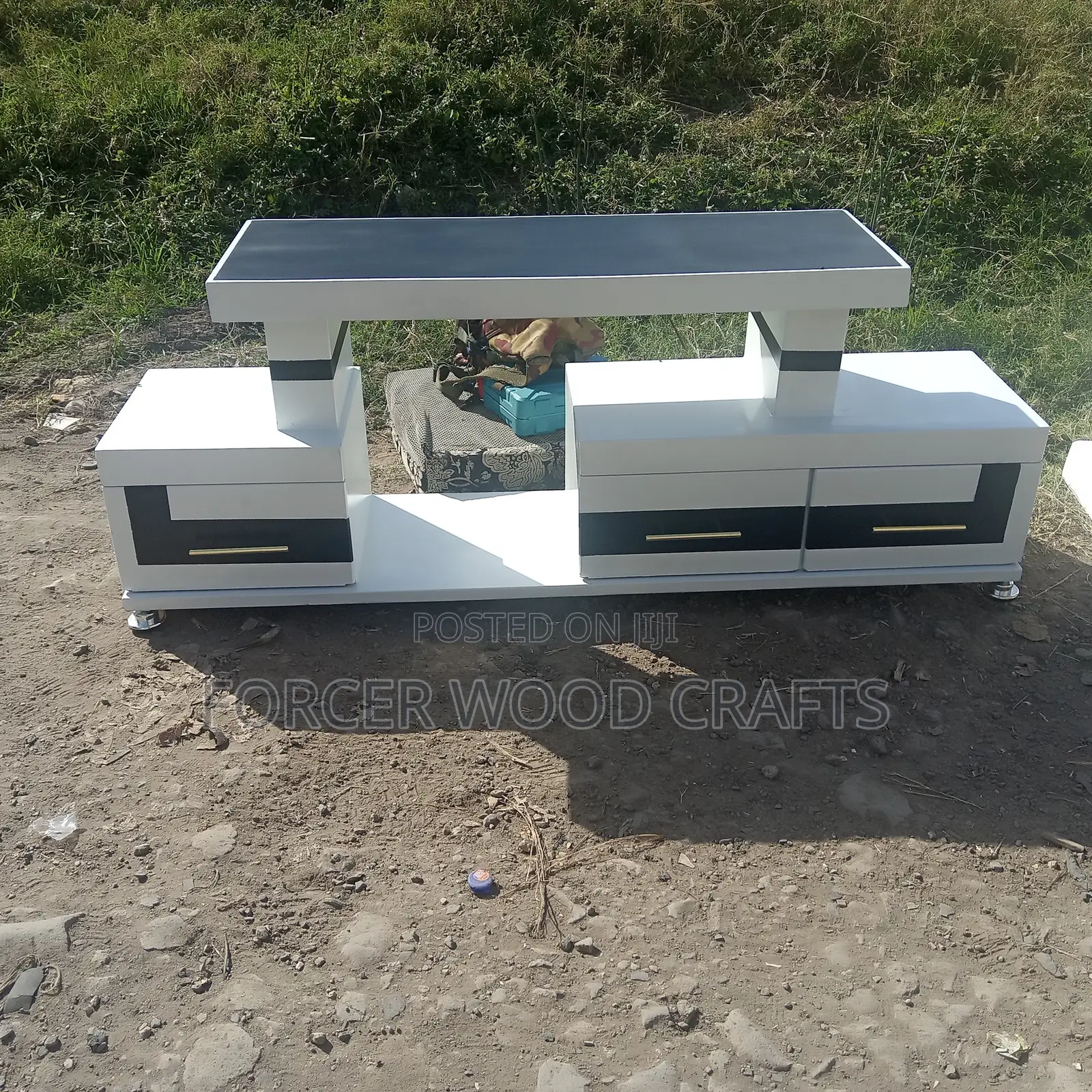Modern Wooden TV Stand With Storage Shelves – TV Cabinet