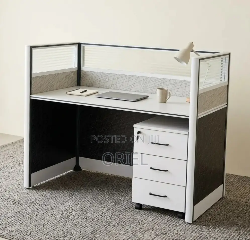 Office Workstation : 1-Way Modern Workstation
