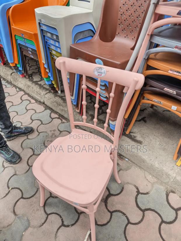 Unique Plastic Chairs, Best Quality Plastic Chairs