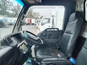 Isuzu Elf 2008, Manual for Sale