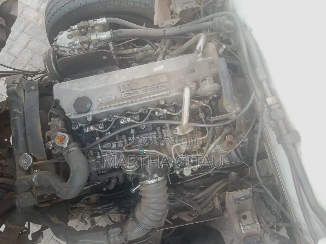 Isuzu Elf 2008, Manual for Sale