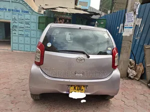 Toyota Passo 2016 Purple