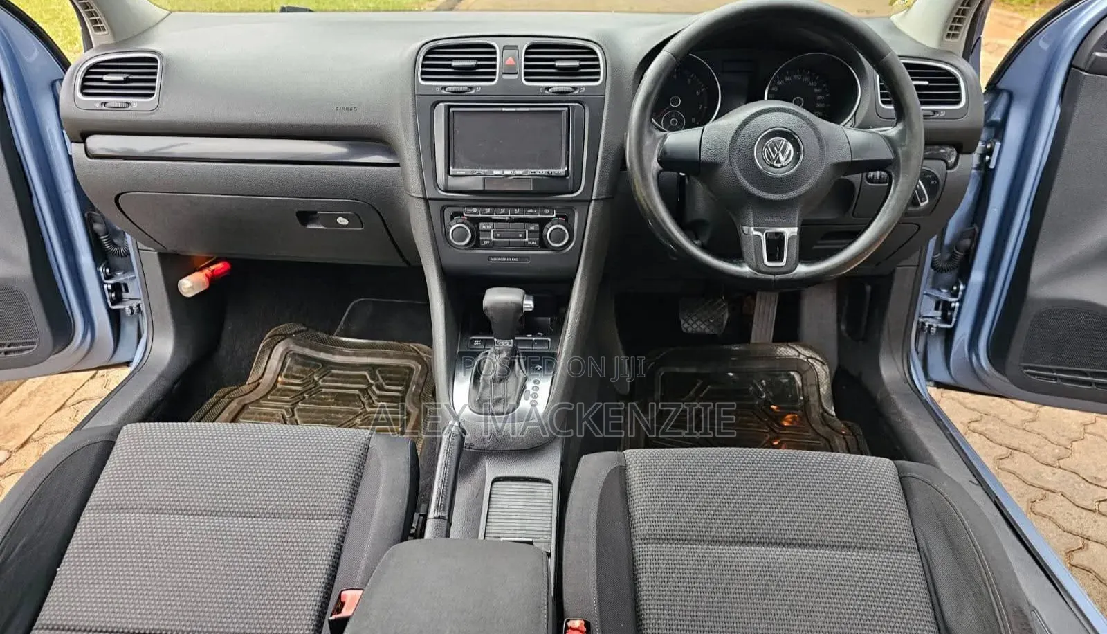 Volkswagen Golf 2010 Silver