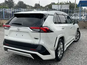 Toyota RAV4 TRD Off Road AWD 2020 White