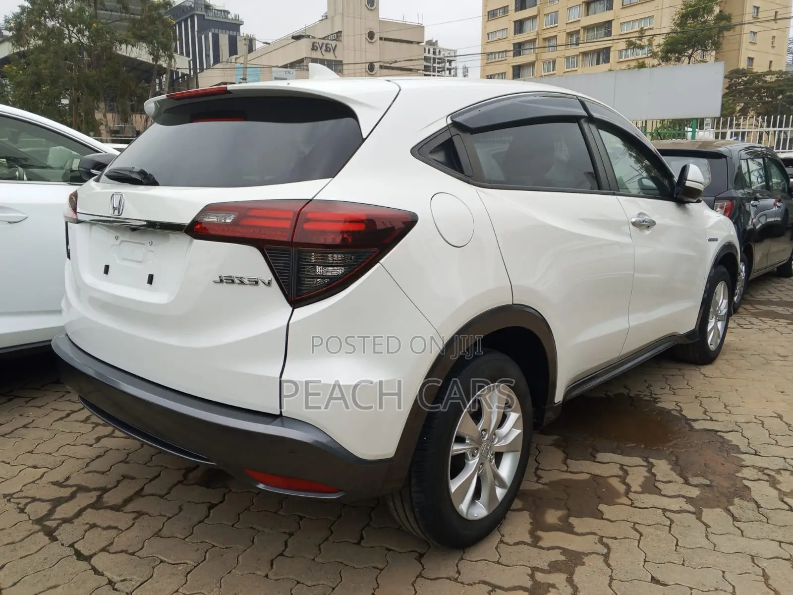 Honda Vezel 2019 White