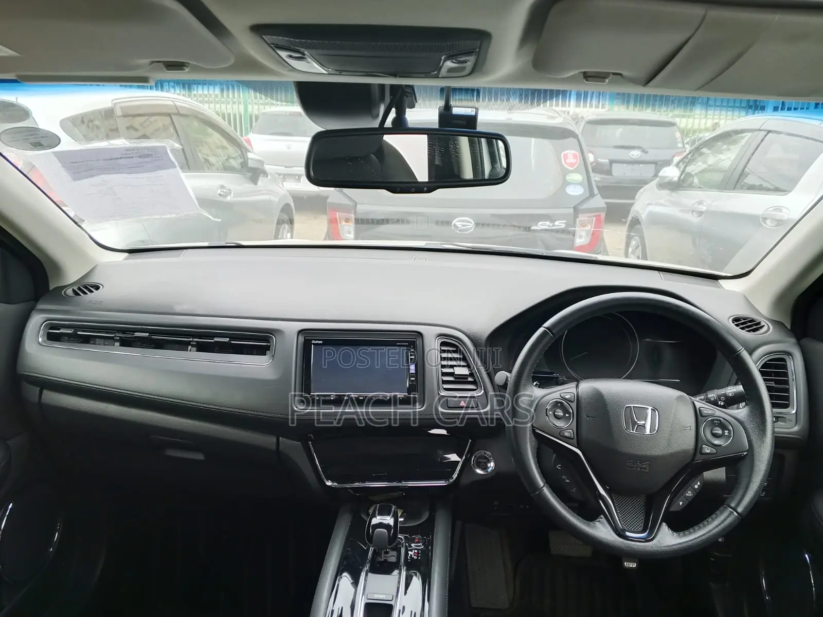 Honda Vezel 2019 White
