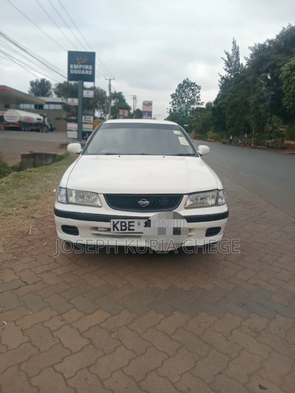 Nissan FB15 2004 White