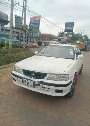 Nissan FB15 2004 White