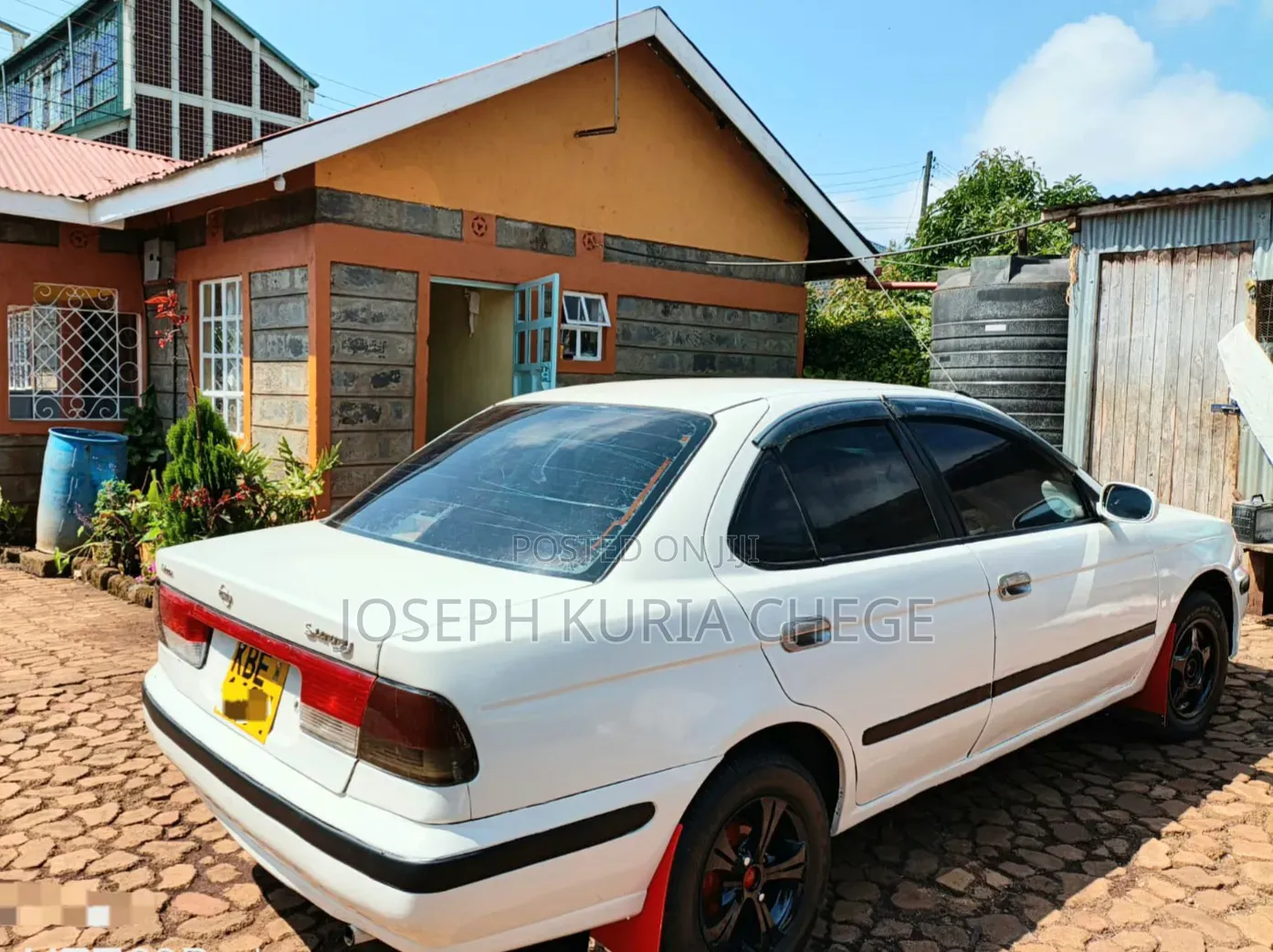 Nissan FB15 2004 White
