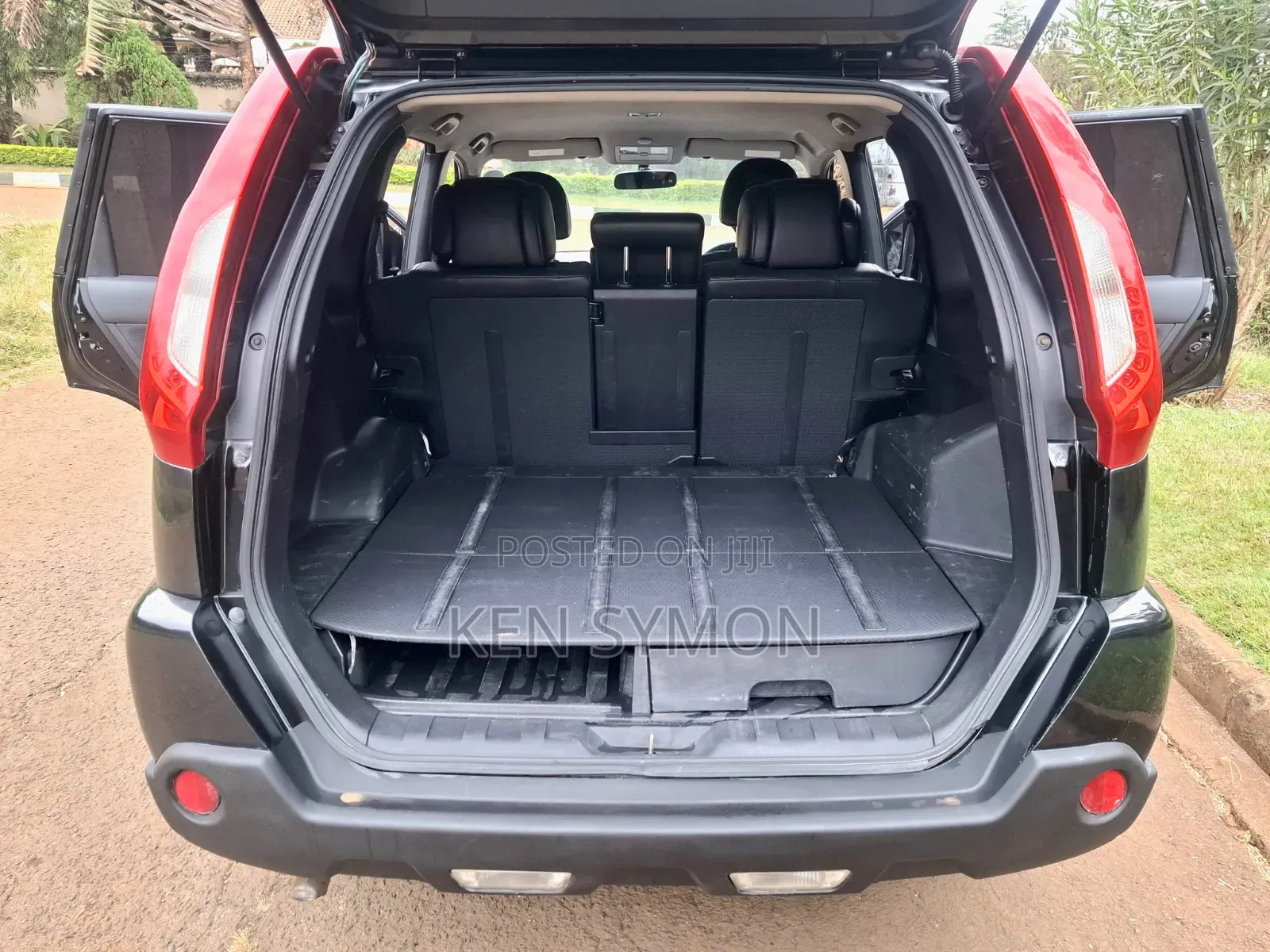 Nissan X-Trail 2.0 Petrol AWD 2013 Black
