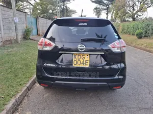 Nissan X-Trail 2015 Black