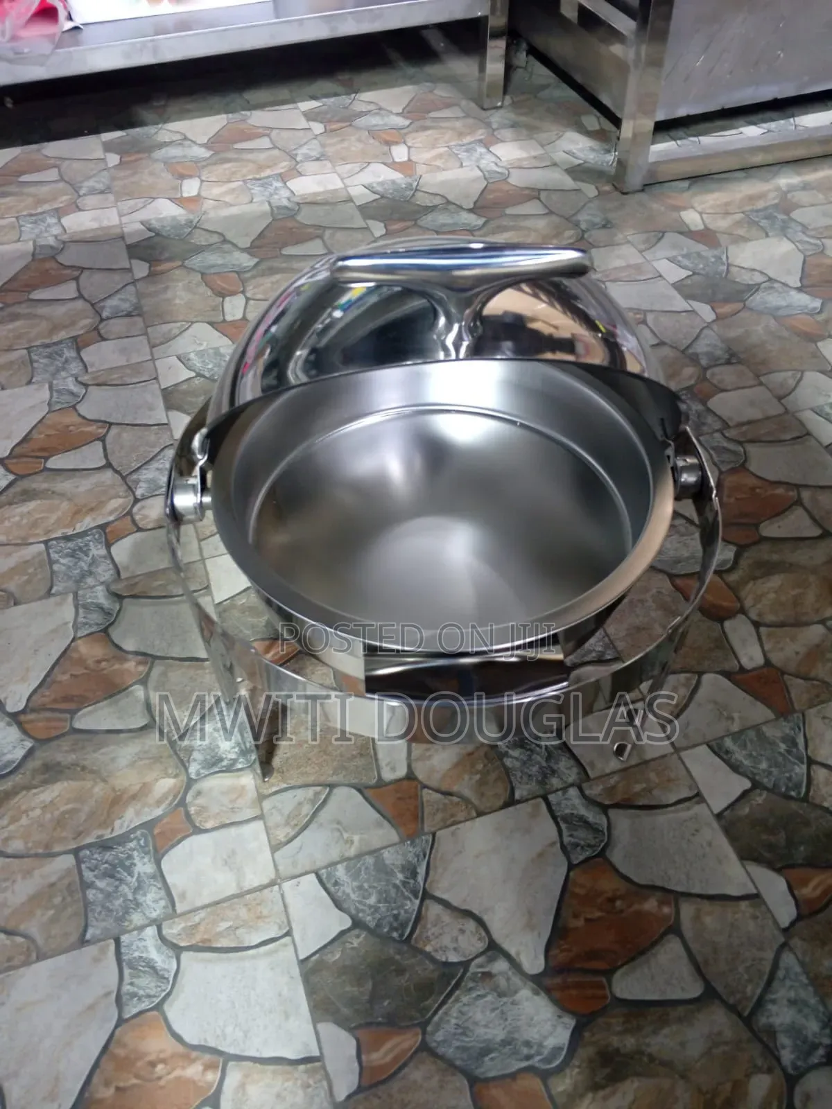 Commercial Chafing Dishes