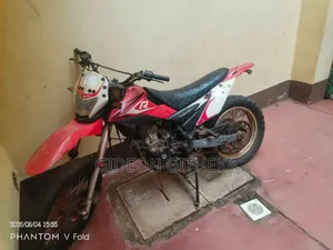 Raleigh 200cc 2010 Red